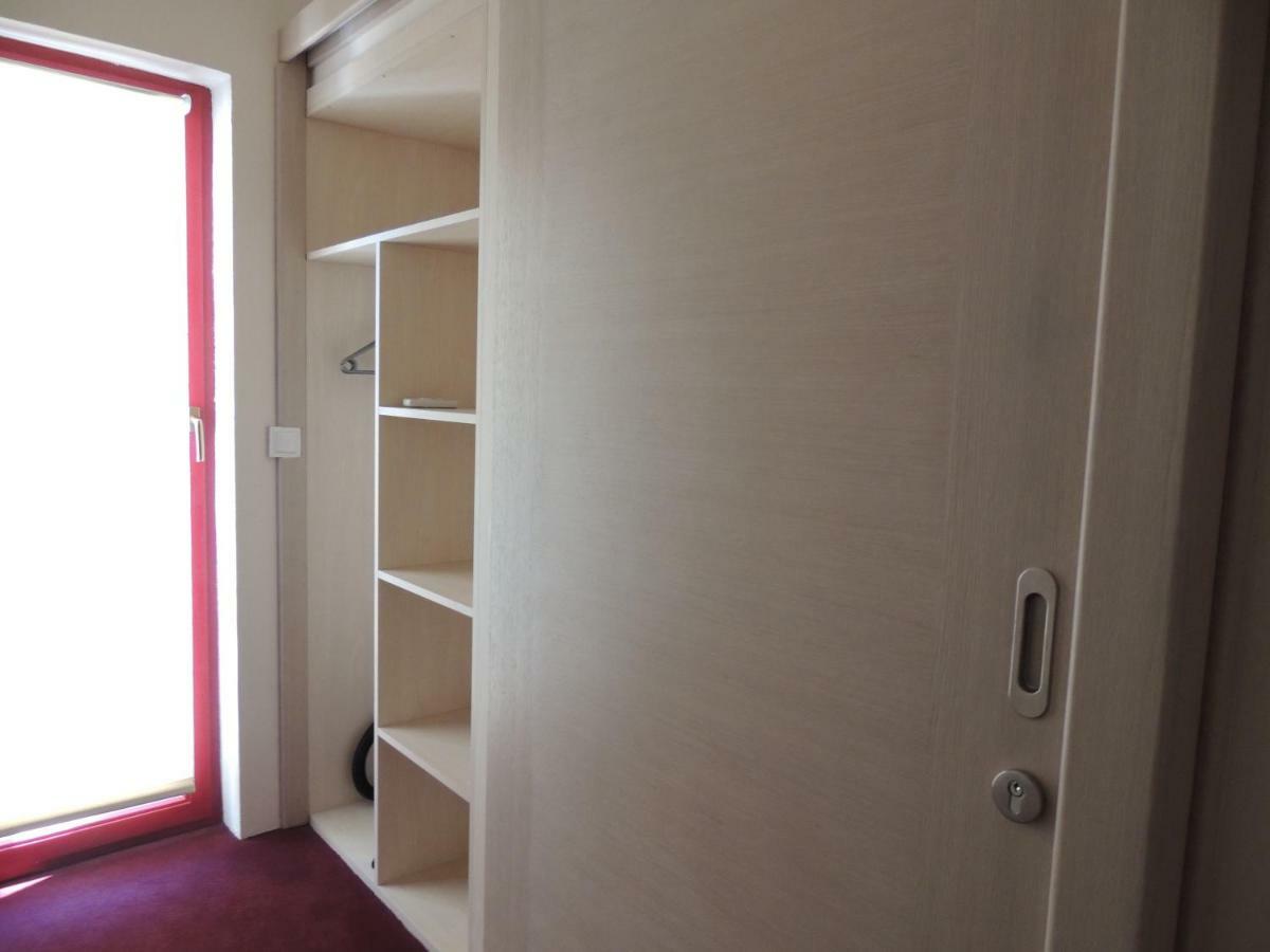 Apartments Villa Aurora Ražanac Extérieur photo