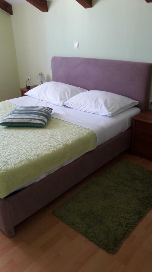Apartments Villa Aurora Ražanac Extérieur photo